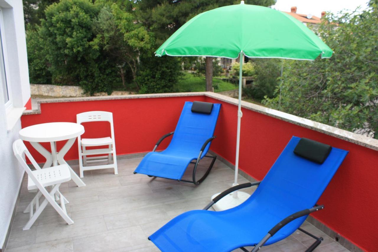 Holiday Home Radmila Premantura Exterior photo
